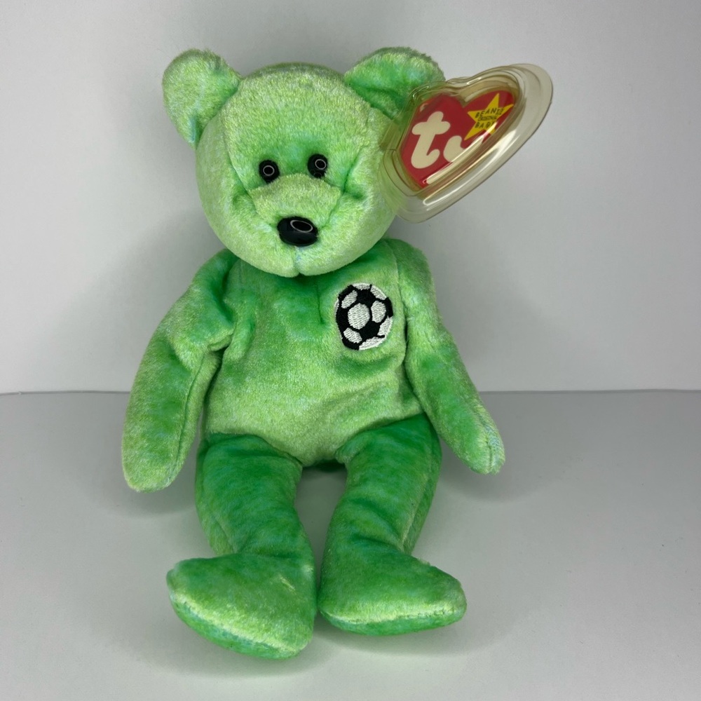 Ty Beanie Baby Kicks the Soccer Green Bear Push Toy